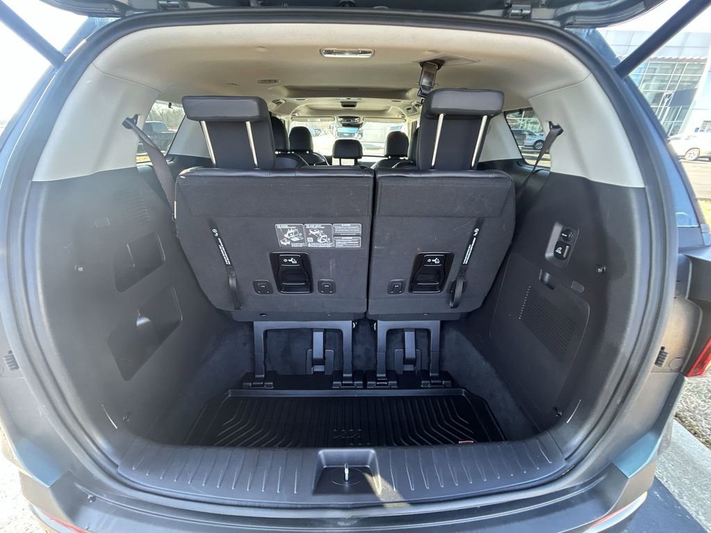 Certified 2025 Kia Carnival SX Prestige image 31