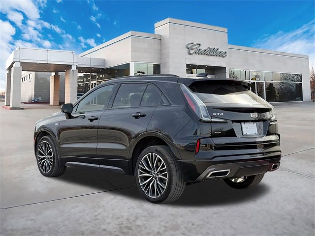 Used 2024 Cadillac XT4 Sport image 7