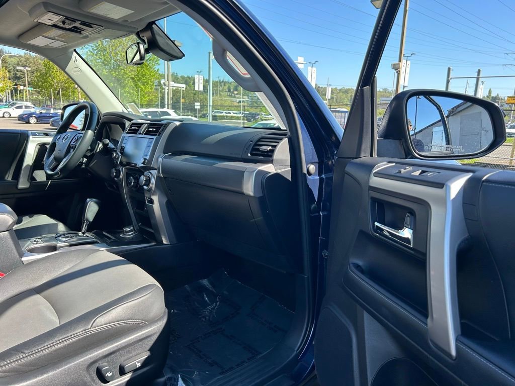 Certified 2024 Toyota 4Runner SR5 Premium w/ Moonroof Package AWD/4WD image 15