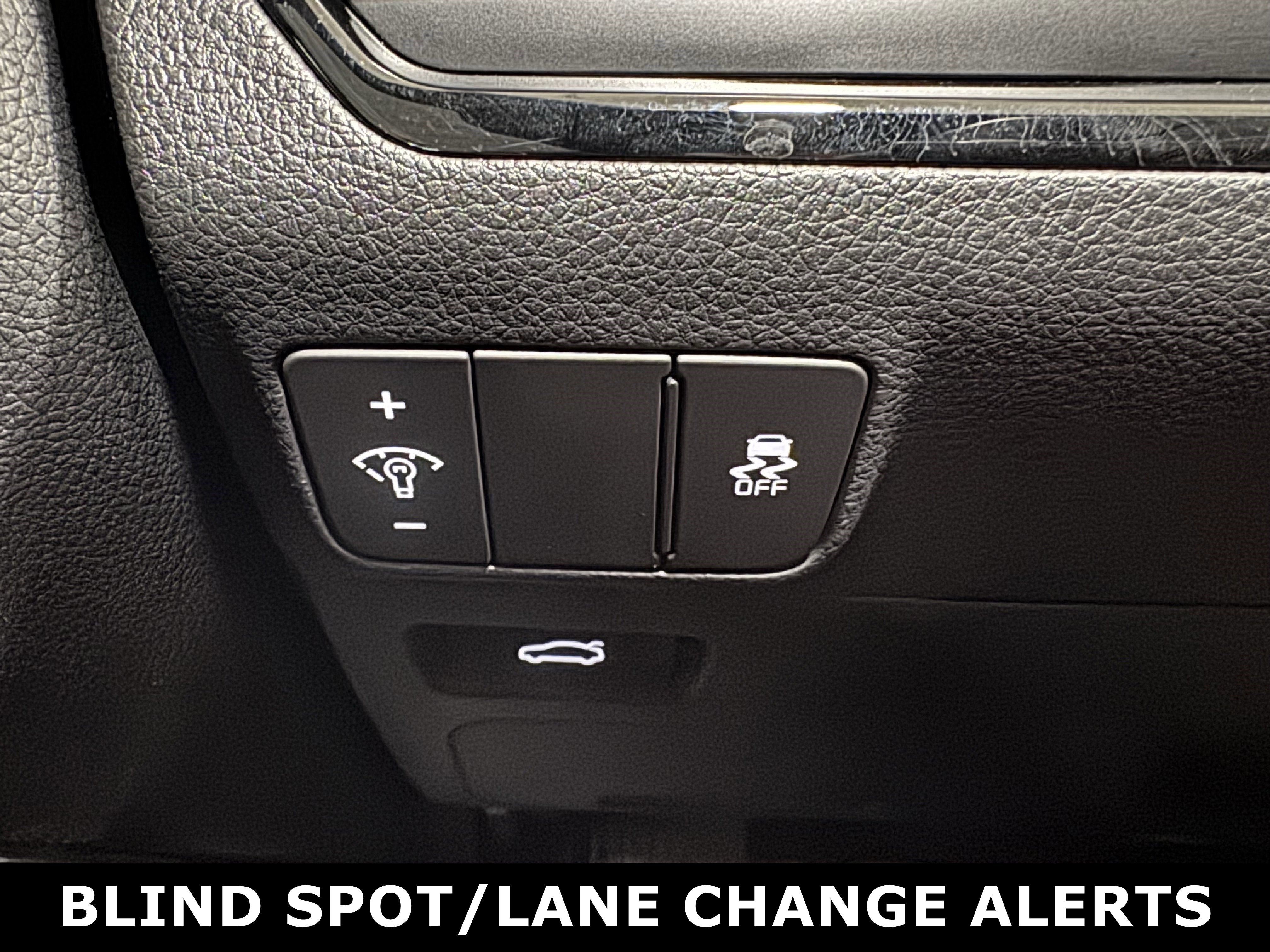 Used 2025 Kia K5 GT-Line w/ GT-Line Premium Package image 12