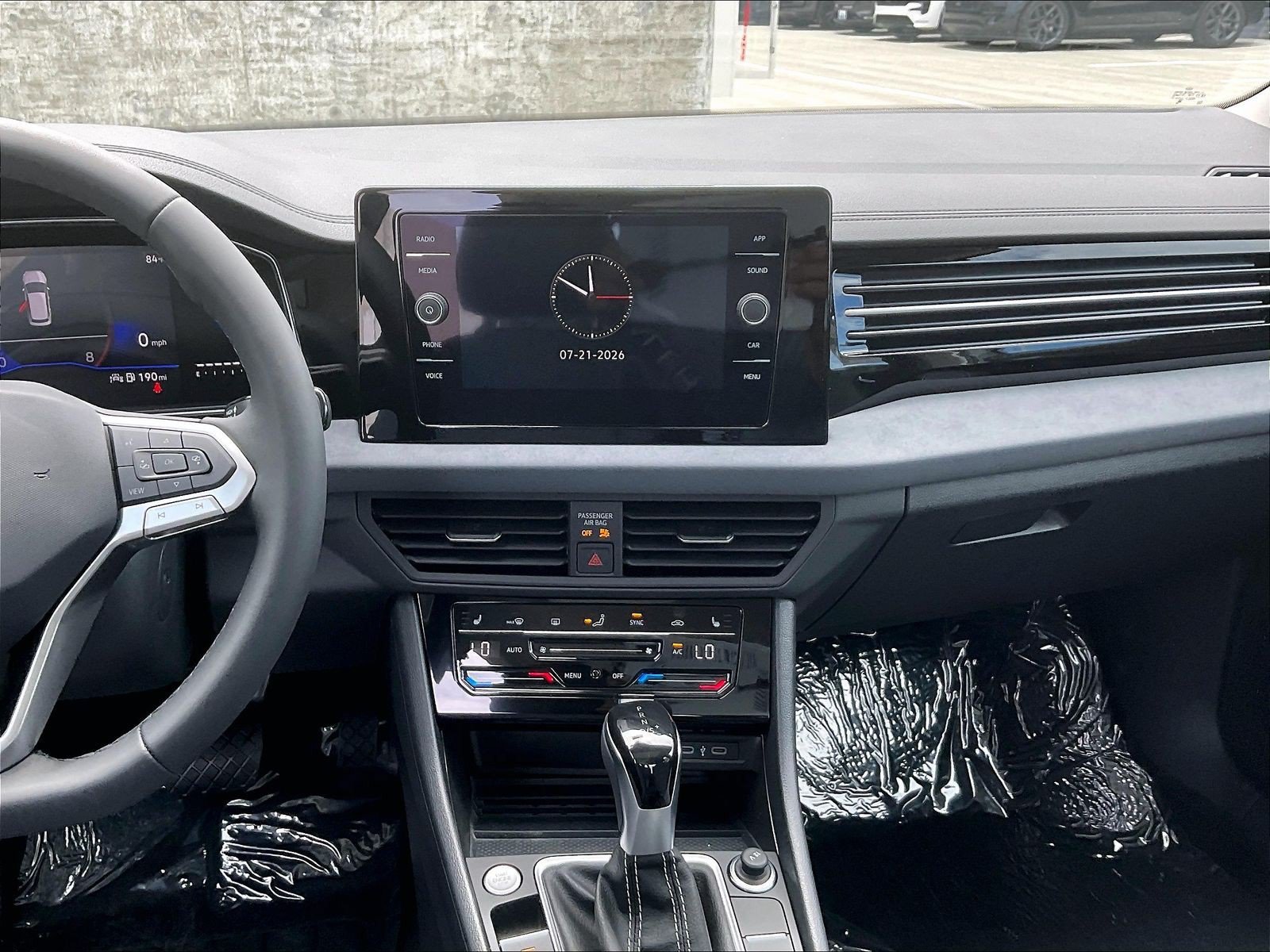 New 2026 Volkswagen Jetta SE FWD image 5