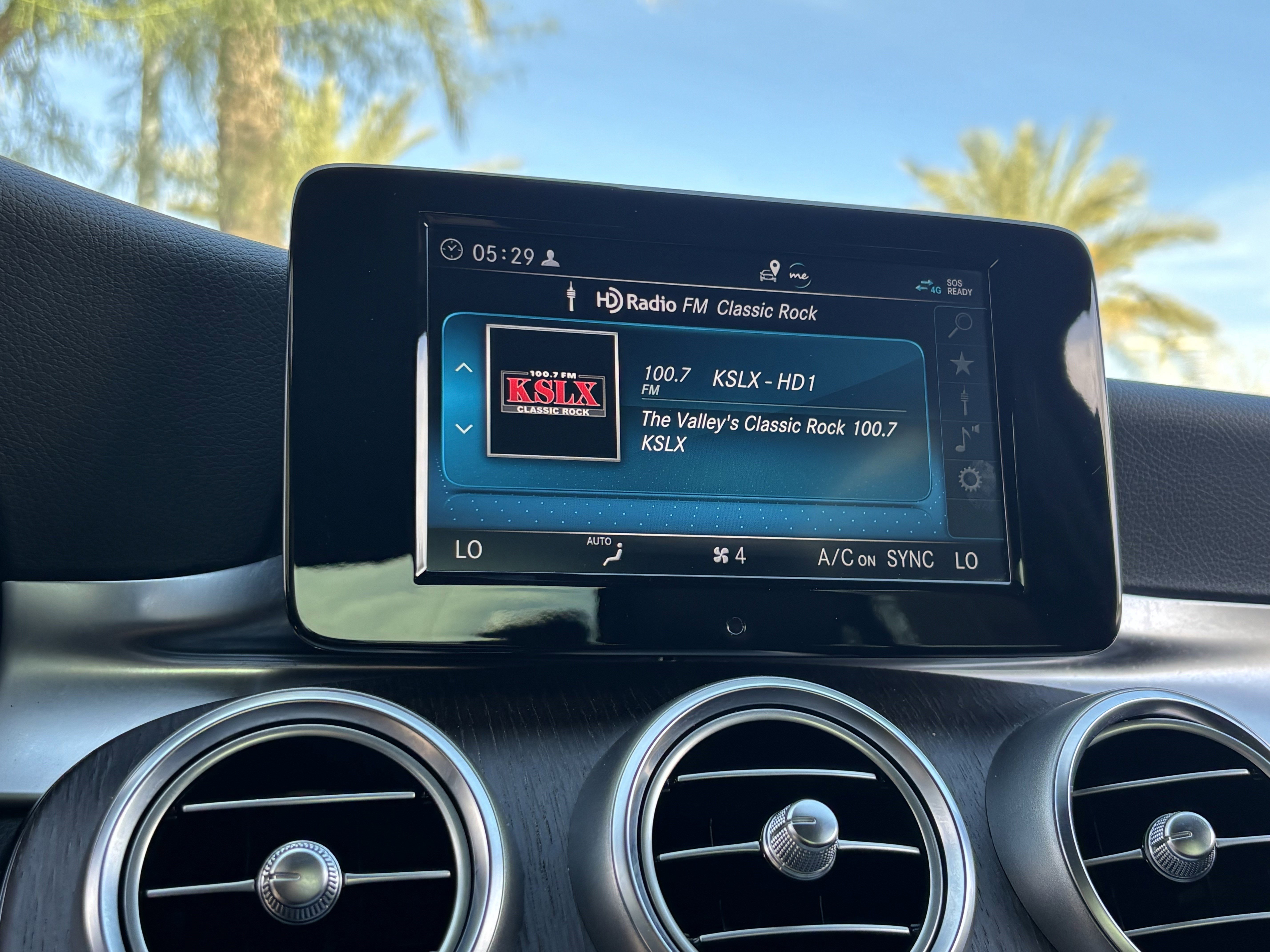 Used 2019 Mercedes-Benz C 300 Sedan image 23