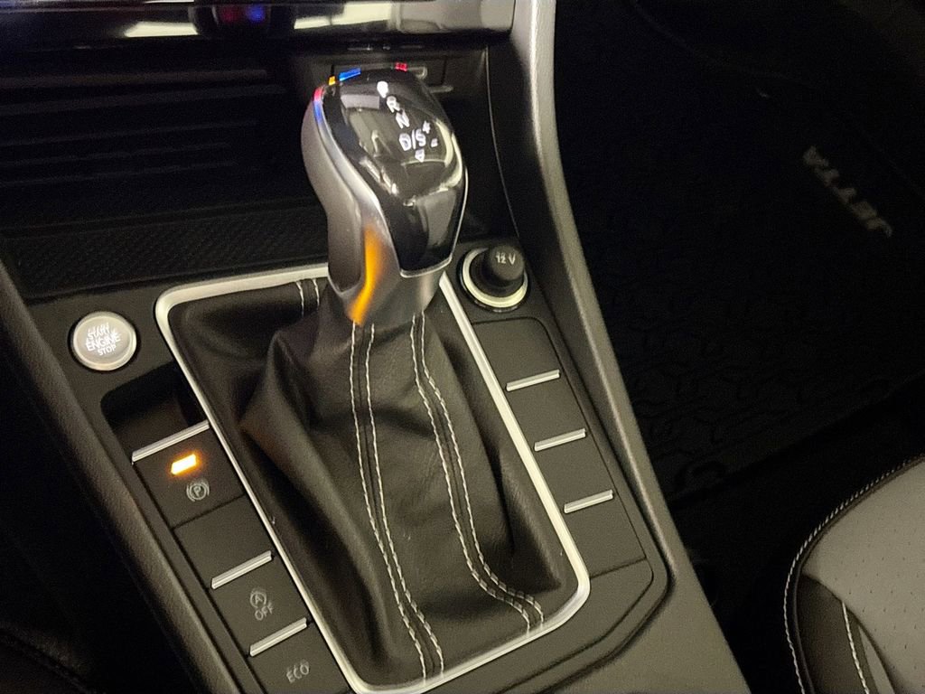 New 2026 Volkswagen Jetta SE image 17