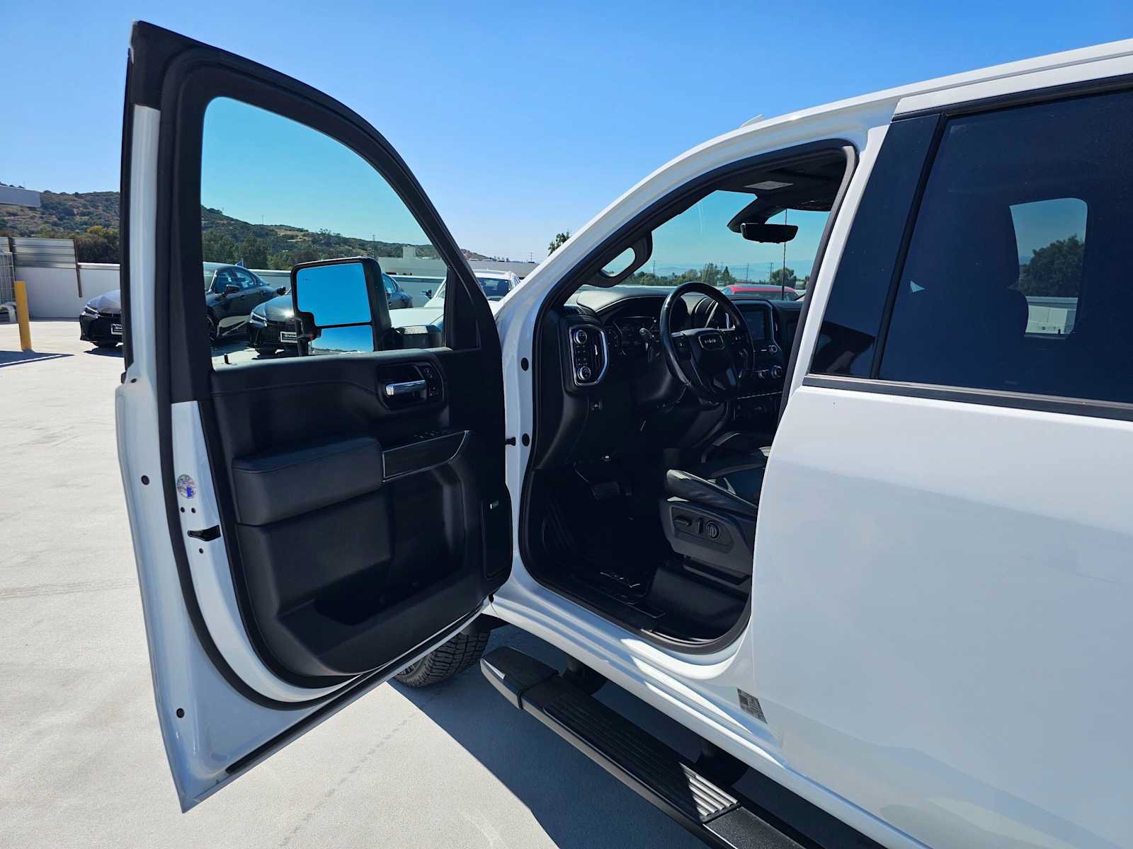 Used 2021 GMC Sierra 2500 AT4 w/ AT4 Preferred Package AWD/4WD image 20
