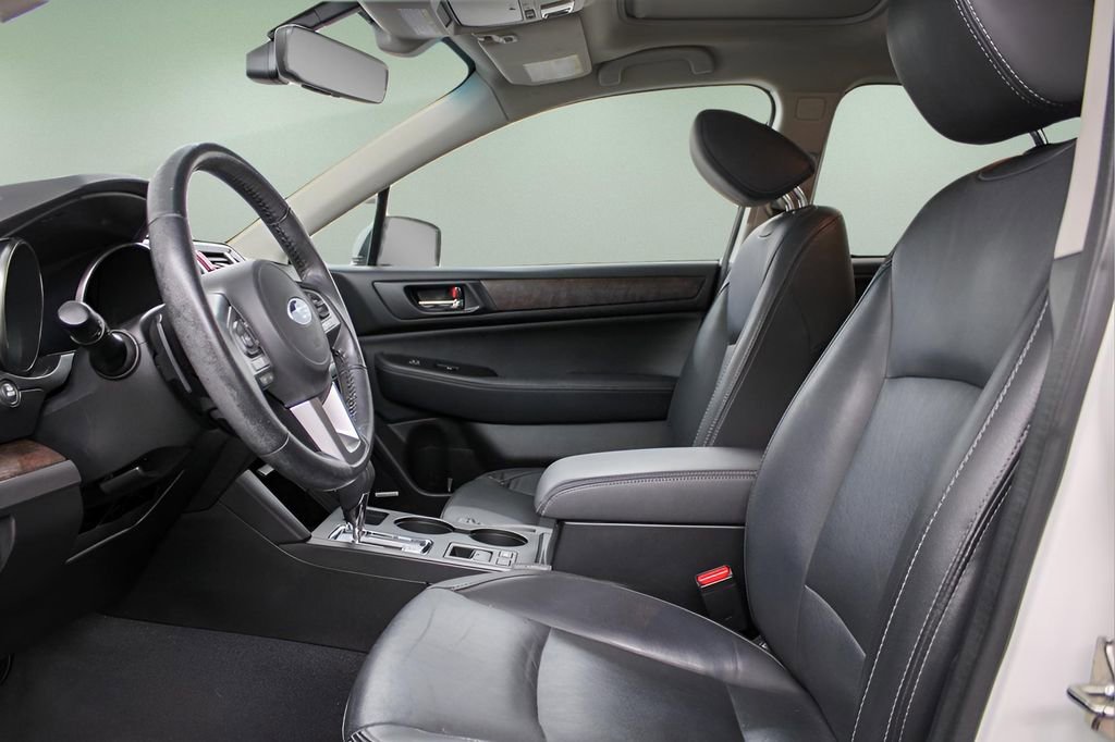 Used 2017 Subaru Outback 2.5i Limited image 18