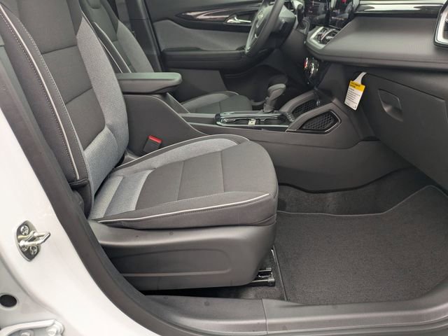 New 2026 Chevrolet TrailBlazer LT w/ Driver Confidence Package image 33