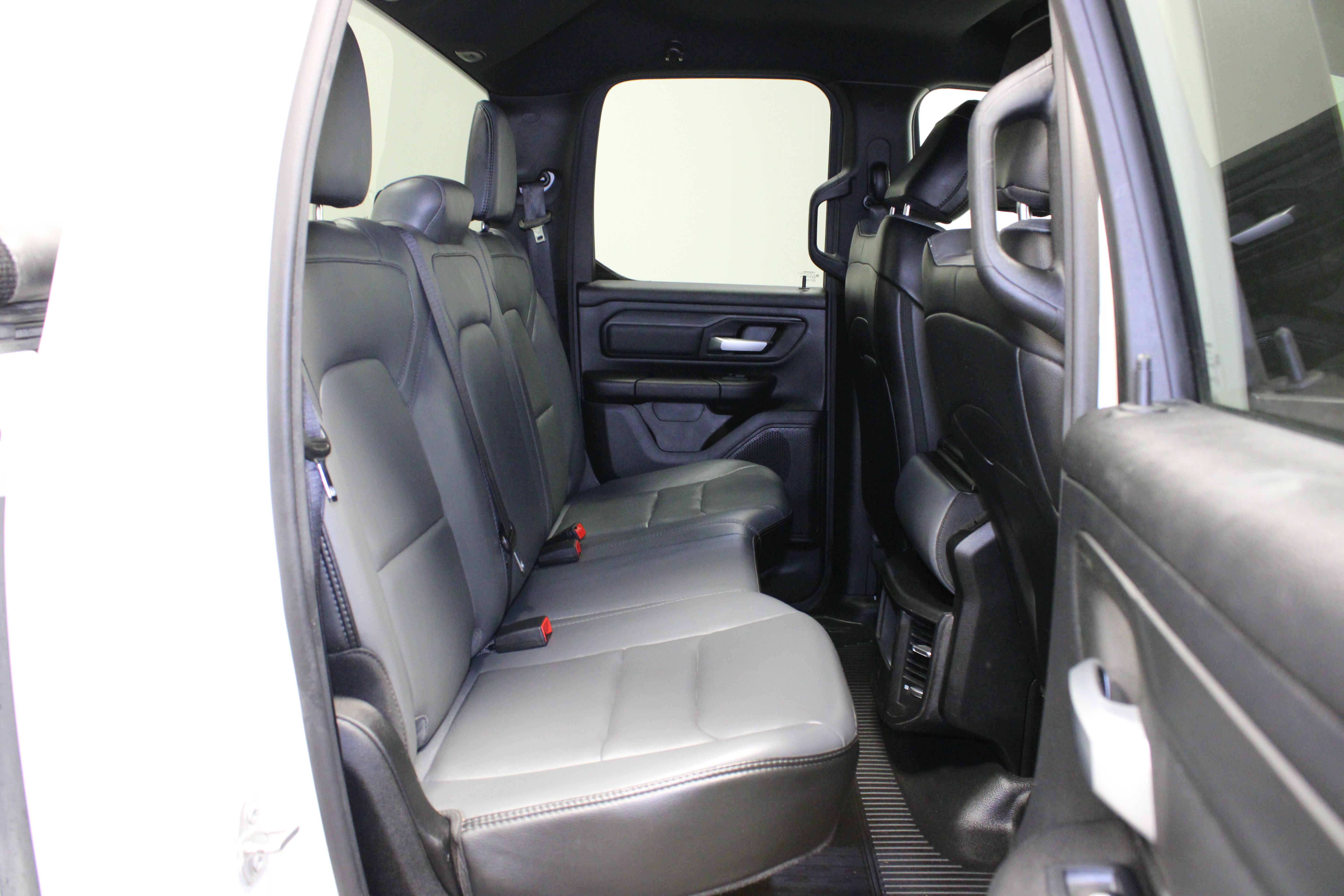 Used 2021 RAM 1500 Tradesman w/ Tradesman Group AWD/4WD image 18