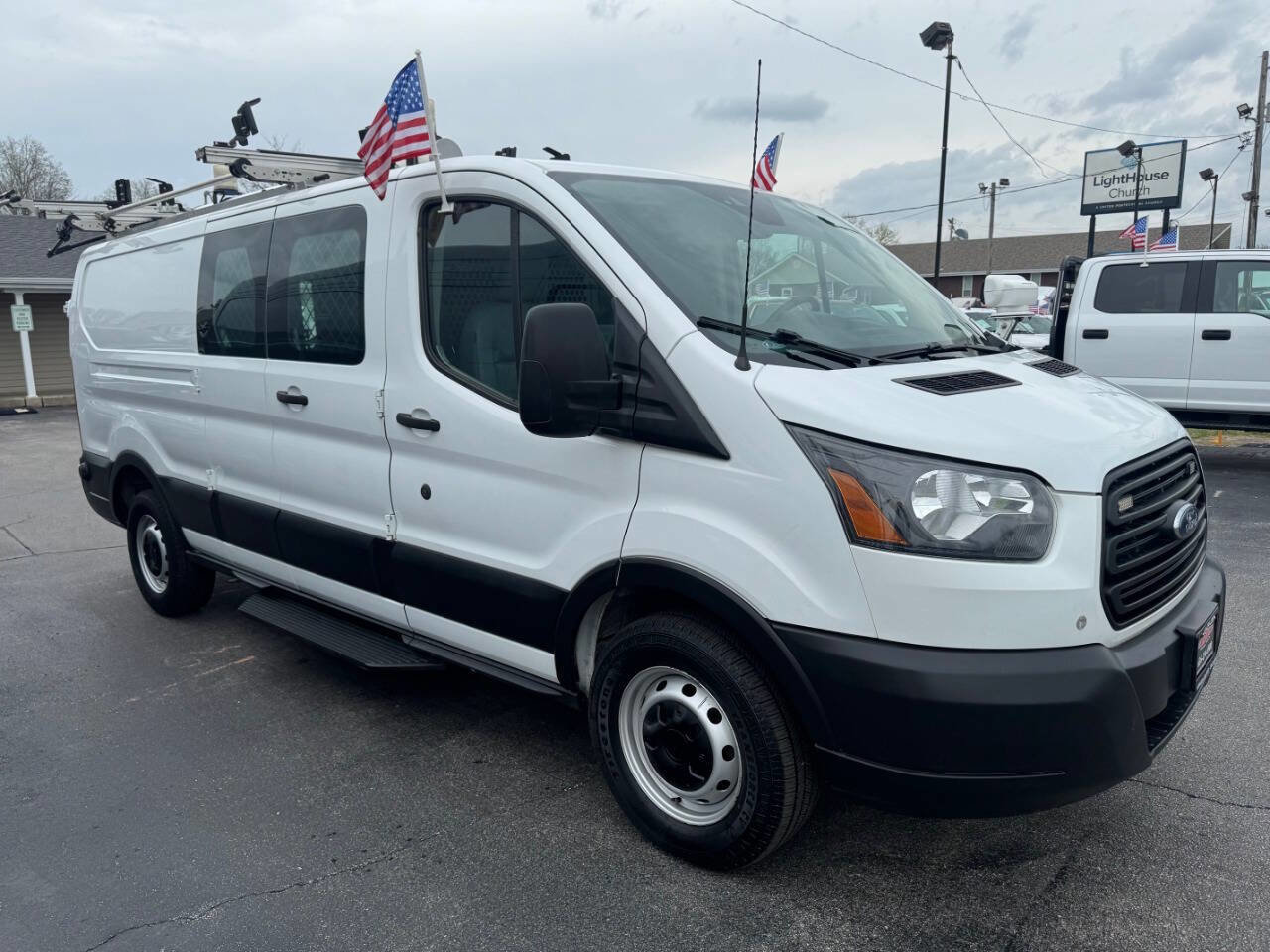 Used 2019 Ford Transit 350 148 Low Roof image 4