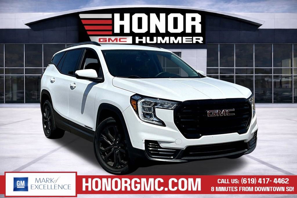 Used 2022 GMC Terrain SLE w/ Driver Convenience Package image 1