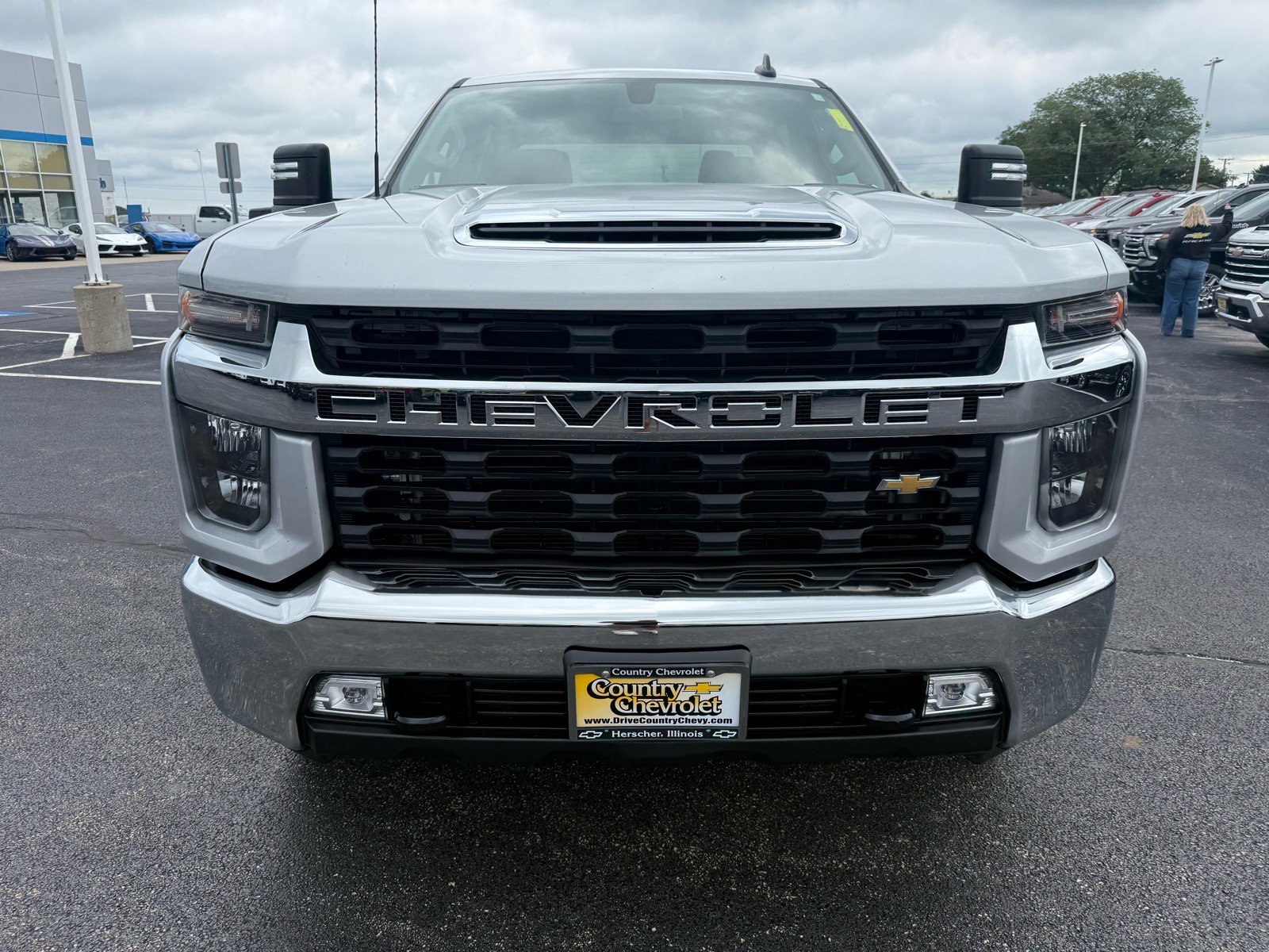 Used 2022 Chevrolet Silverado 3500 LT w/ Convenience Package AWD/4WD image 8