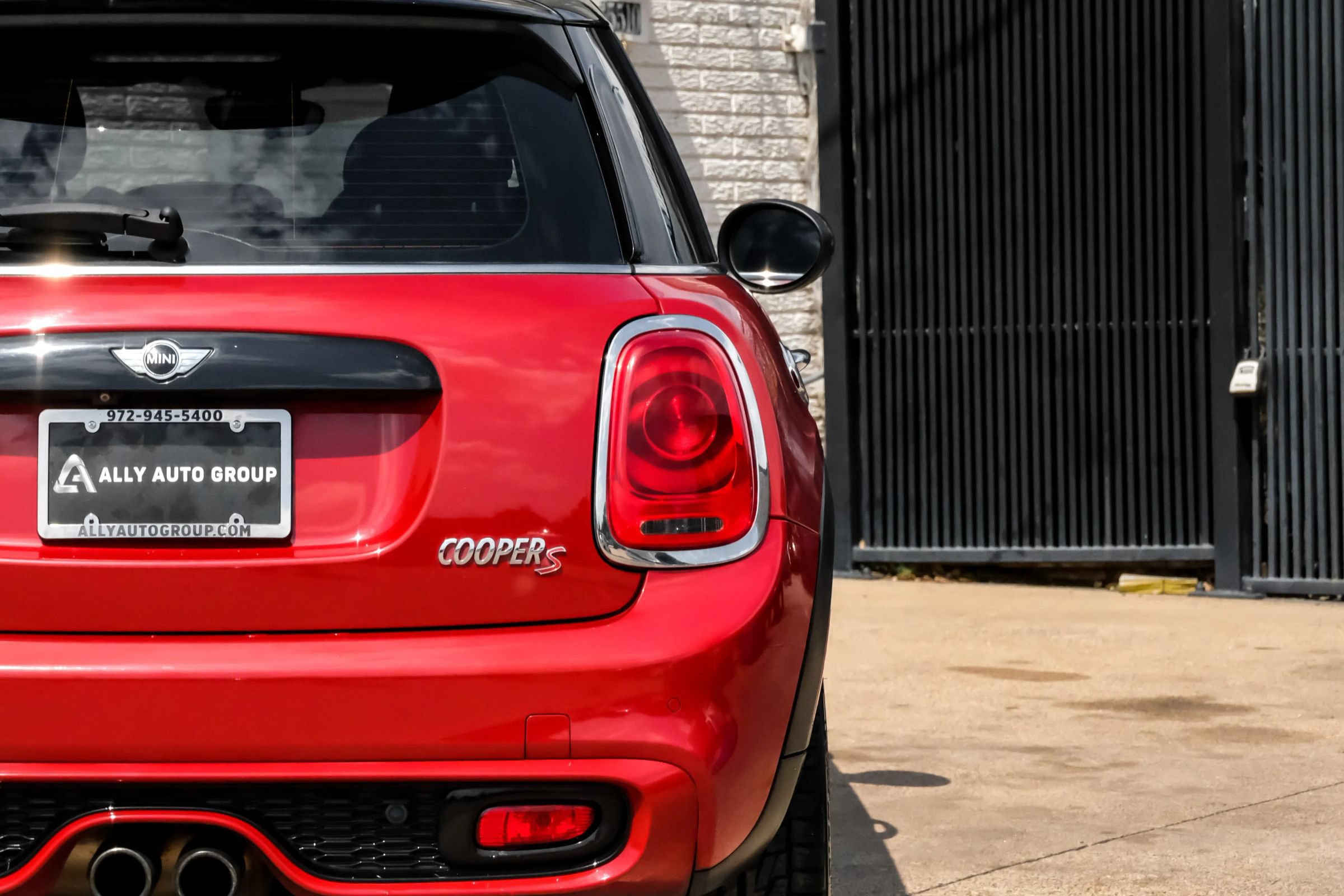 Used 2016 MINI Cooper S FWD image 45