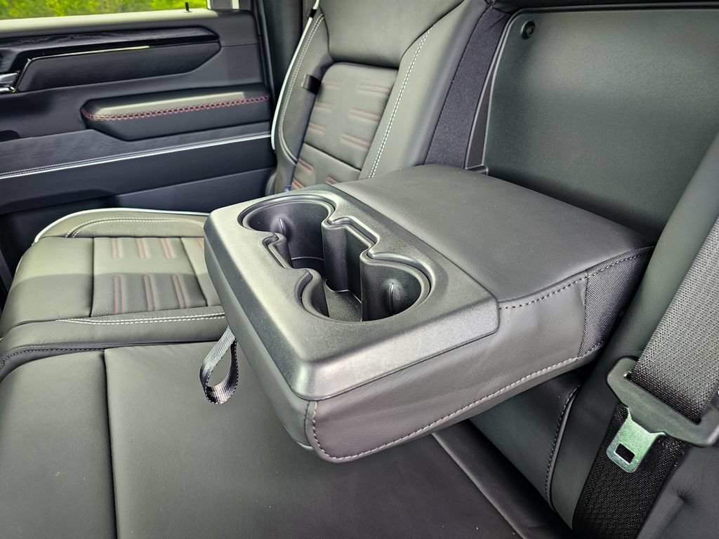 New 2026 GMC Sierra 2500 AT4X w/ AT4X AEV Edition AWD/4WD image 41