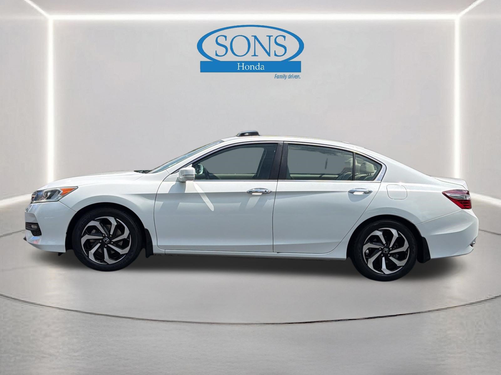 Used 2017 Honda Accord EX-L image 21