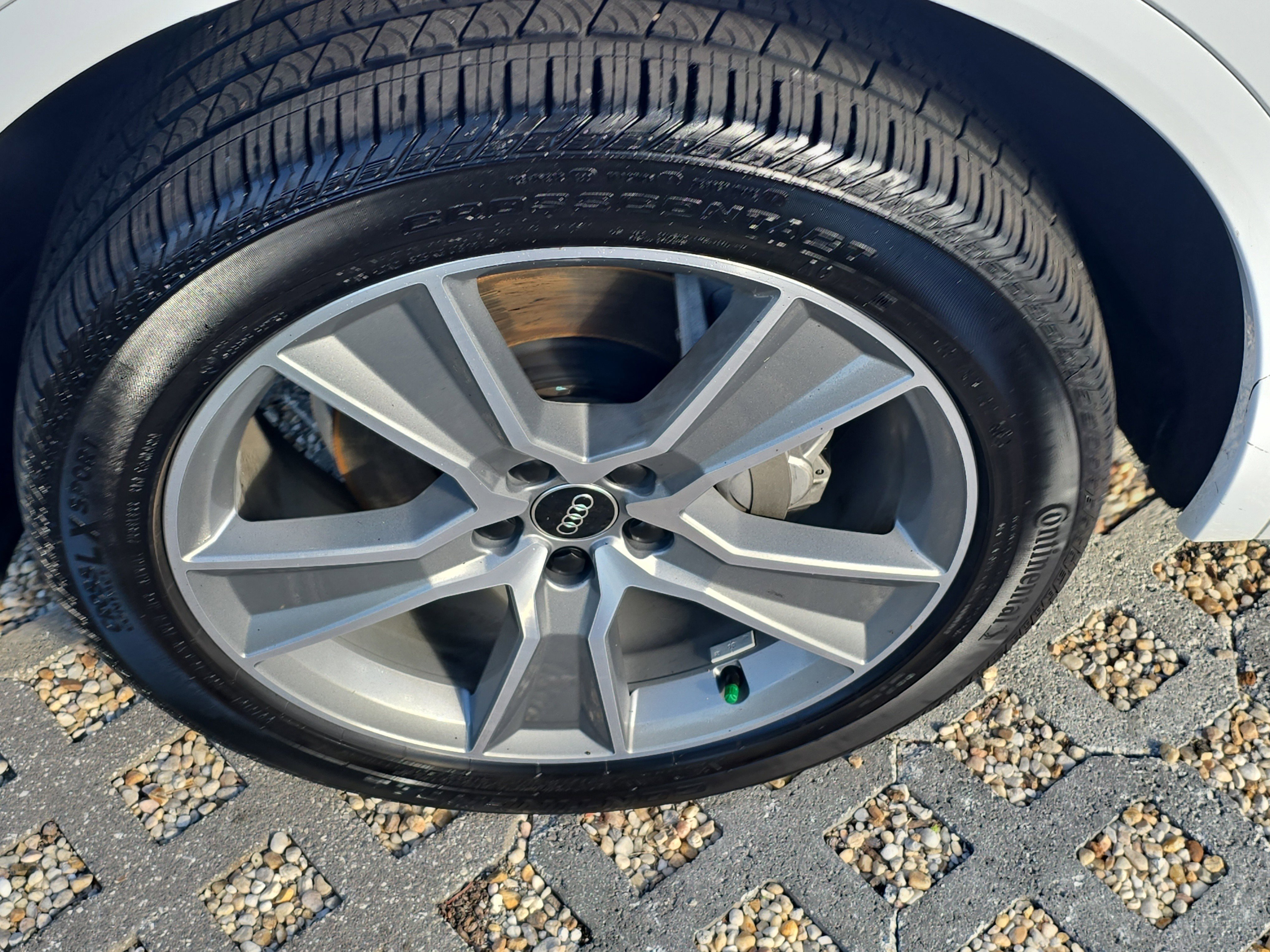 Used 2025 Audi Q5 2.0T Premium image 10