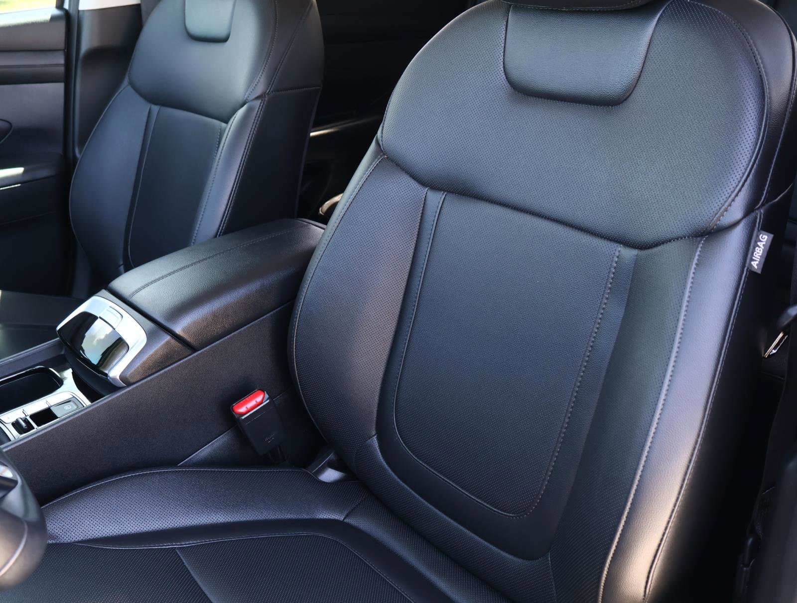 Used 2025 Hyundai Tucson SEL image 13