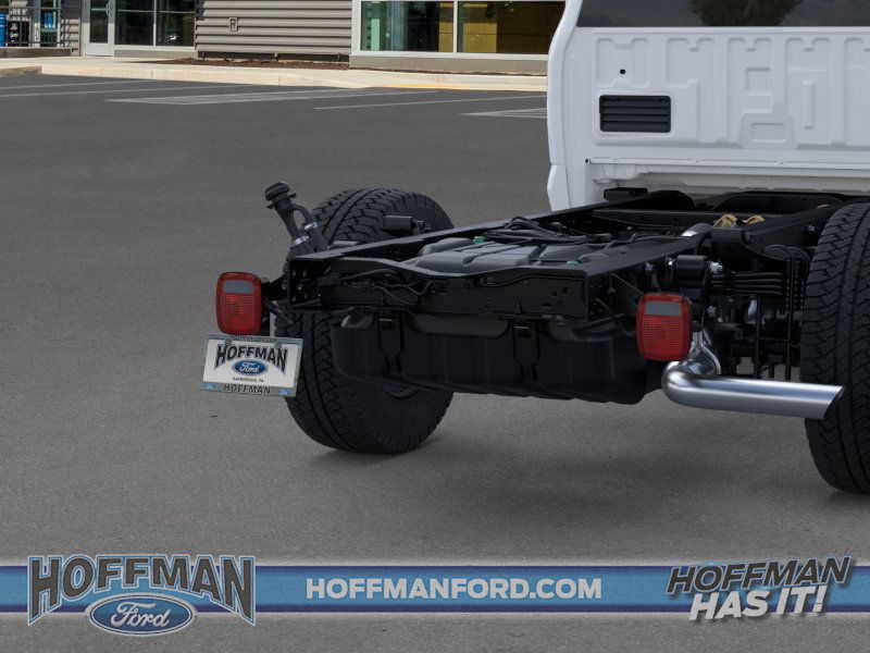 New 2025 Ford F350 XL w/ XL Chrome Package image 32