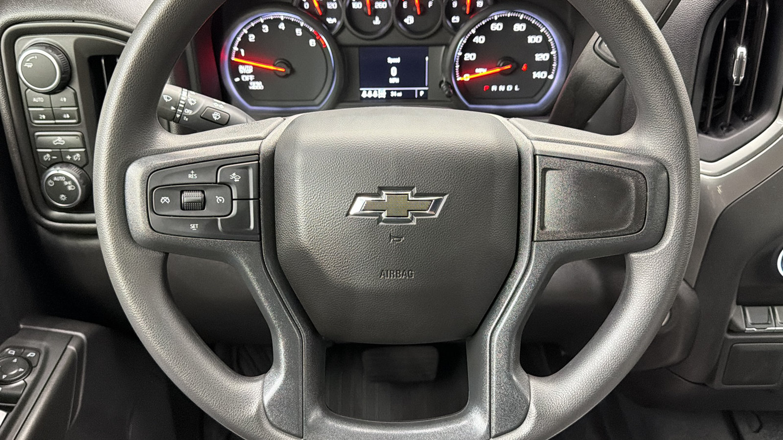 Used 2026 Chevrolet Silverado 1500 Custom Trail Boss w/ Dark Appearance Package AWD/4WD image 25