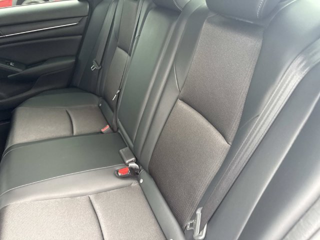 Used 2022 Honda Accord Sport image 14
