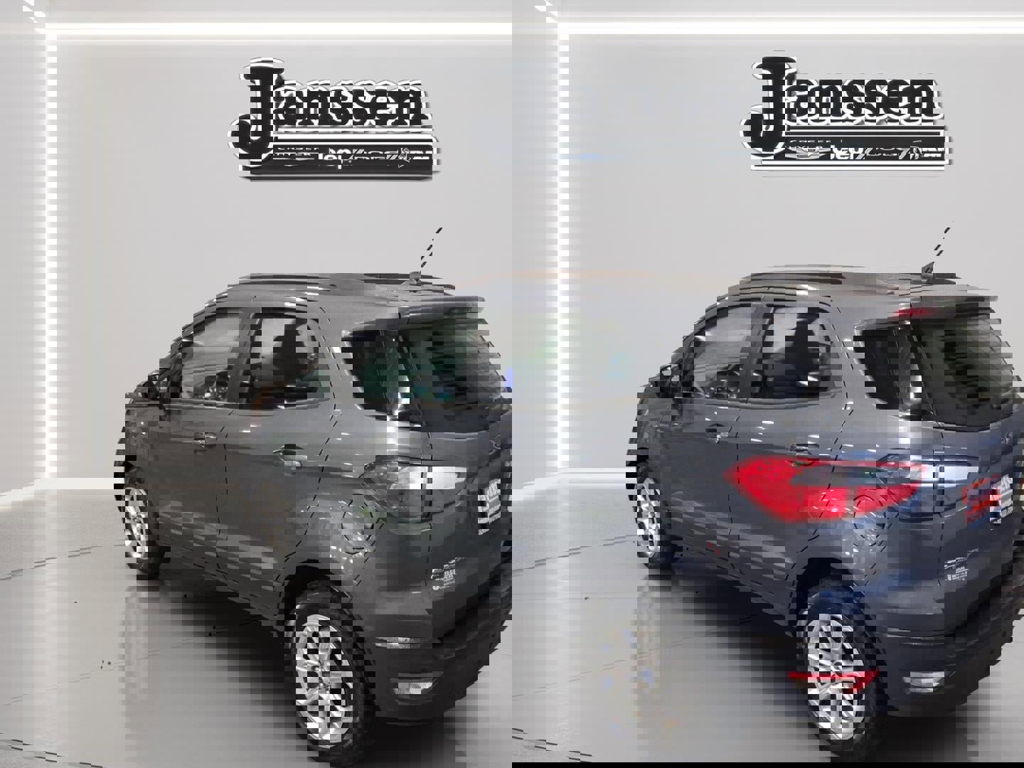 Used 2021 Ford EcoSport SE image 3