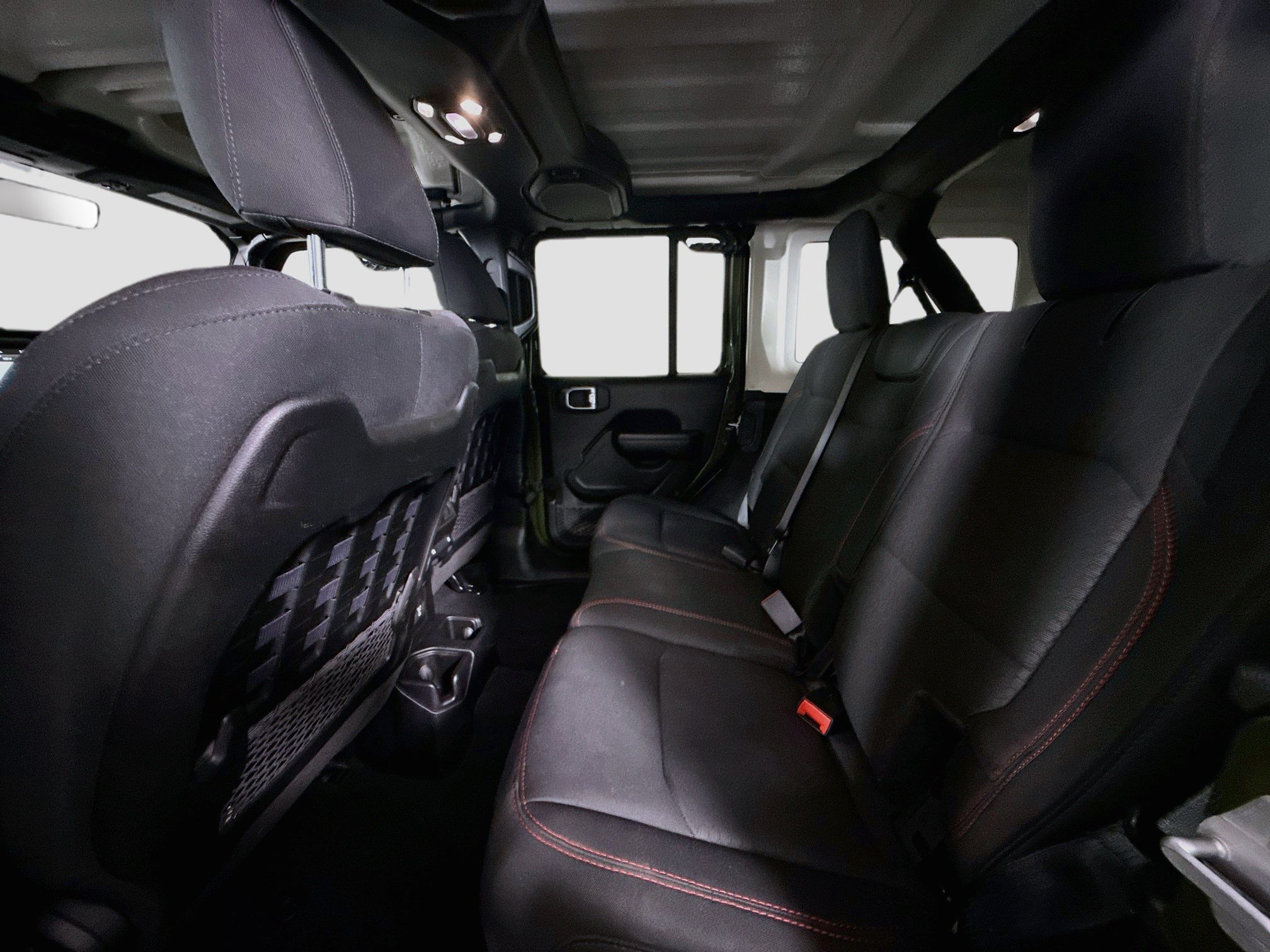 Used 2021 Jeep Wrangler Unlimited Rubicon w/ Uconnect 4C Nav & Sound Group AWD/4WD image 25