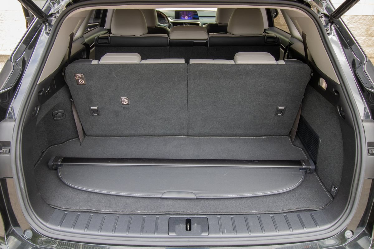 Used 2019 Lexus RX 350L FWD w/ Premium Package image 44