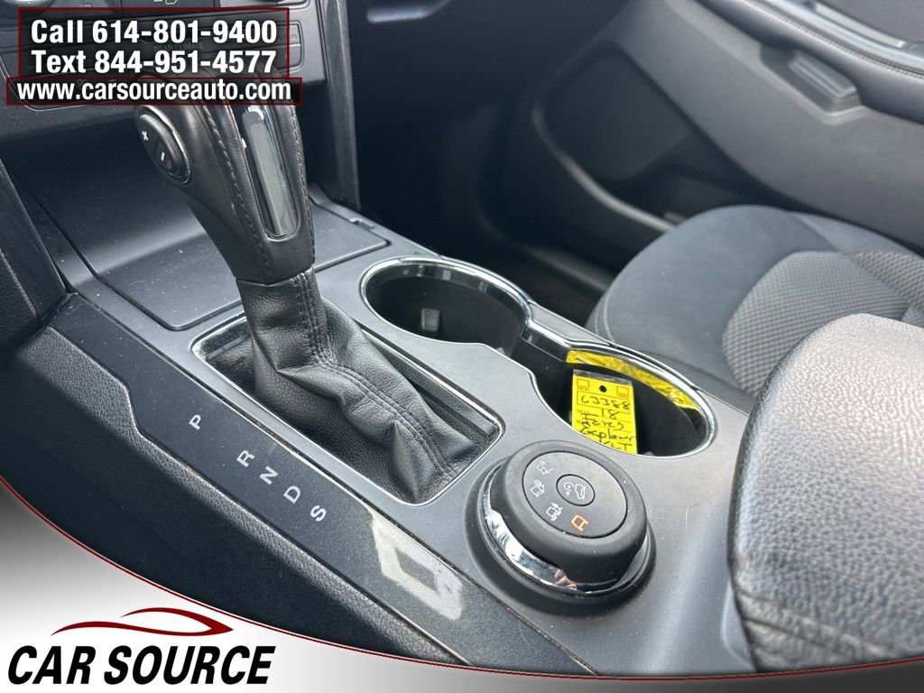 Used 2018 Ford Explorer XLT image 17