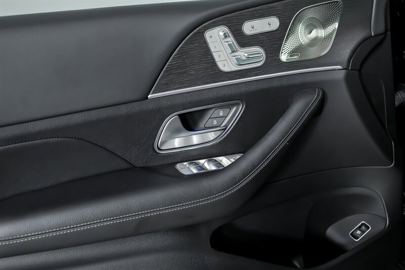 Used 2022 Mercedes-Benz GLE 350 4MATIC image 11