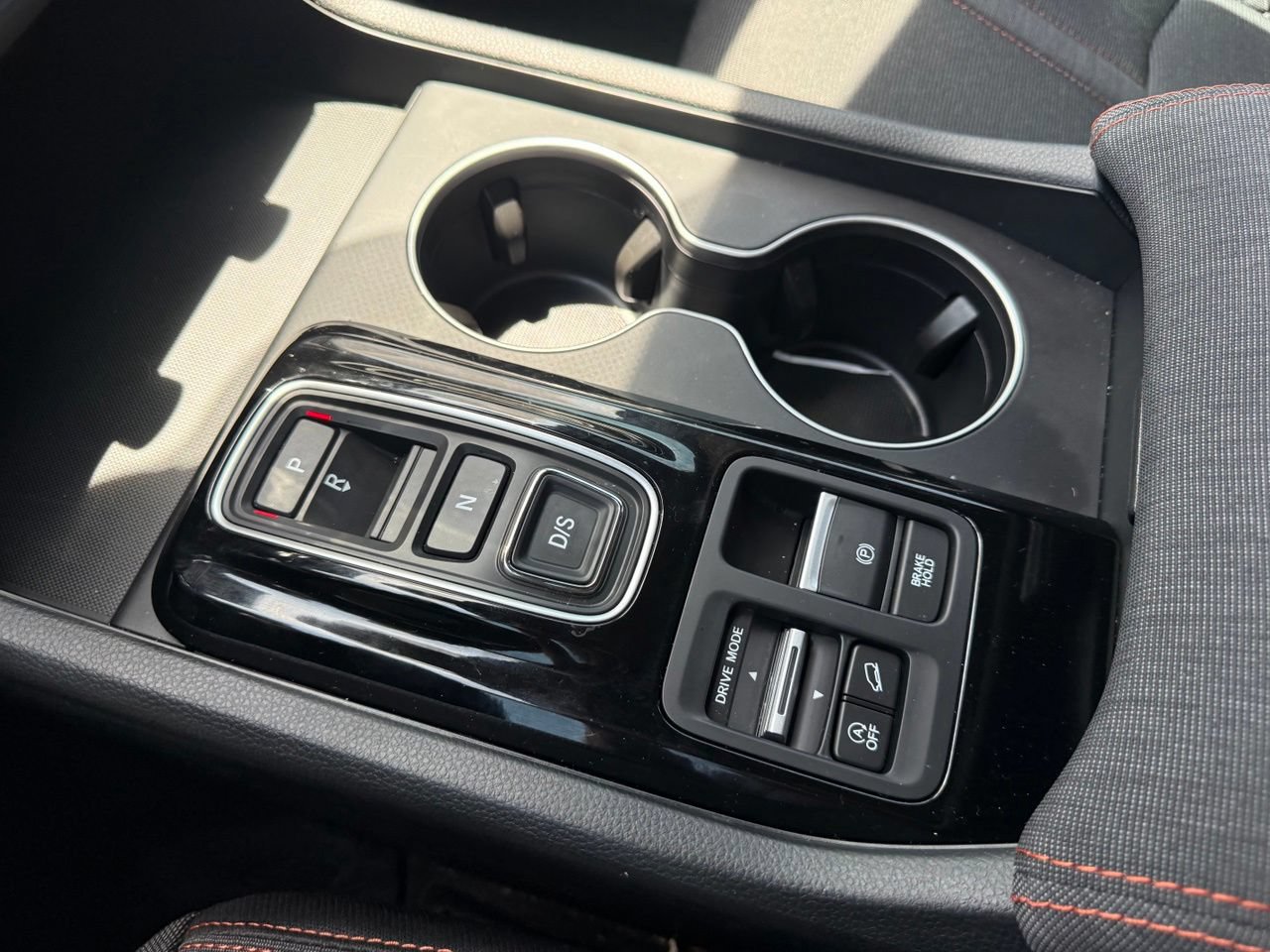 Used 2026 Honda Pilot Sport image 16