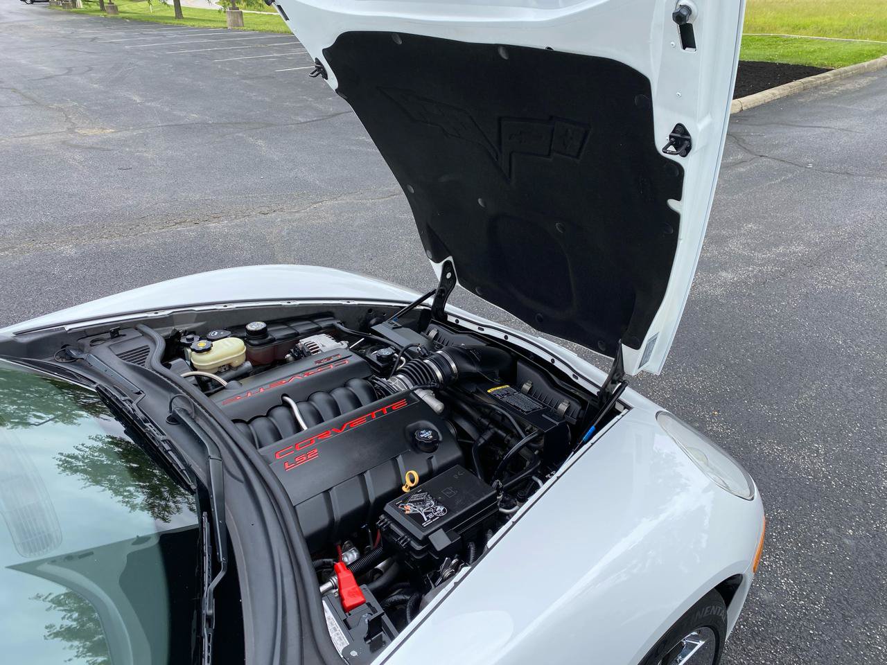 Used 2007 Chevrolet Corvette Coupe w/ Performance Package RWD image 32
