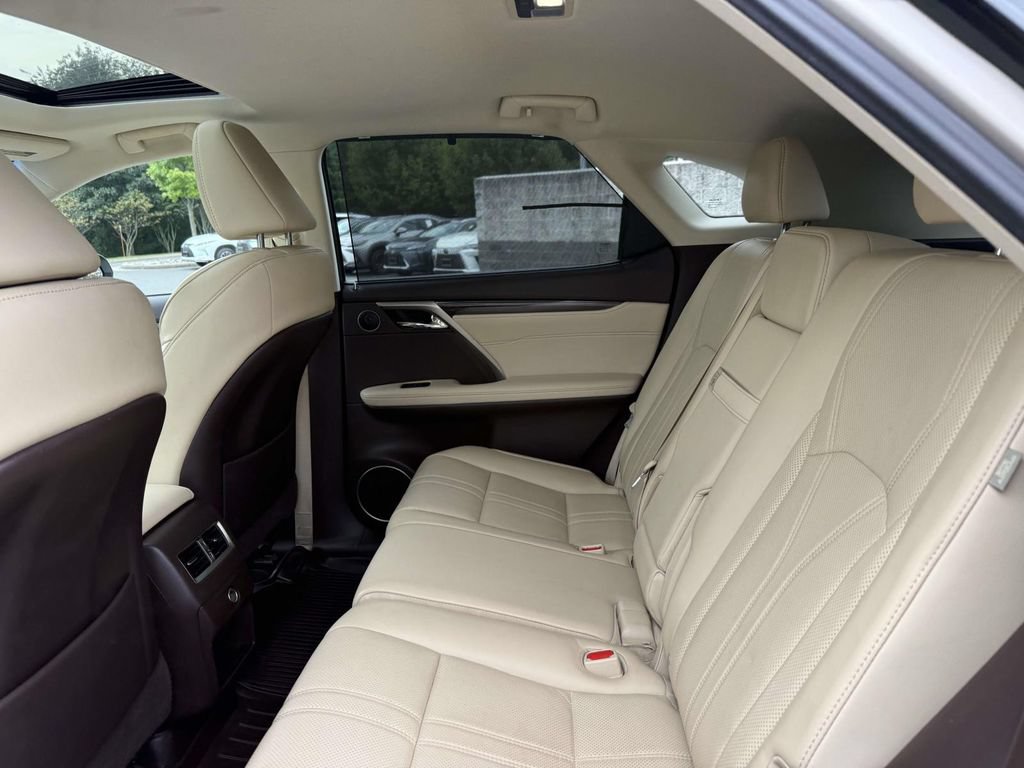 Used 2017 Lexus RX 450h AWD w/ Luxury Package image 17