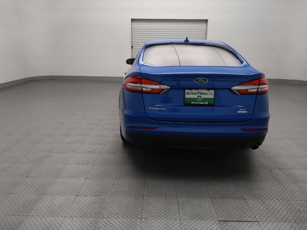 Used 2020 Ford Fusion SE FWD image 6