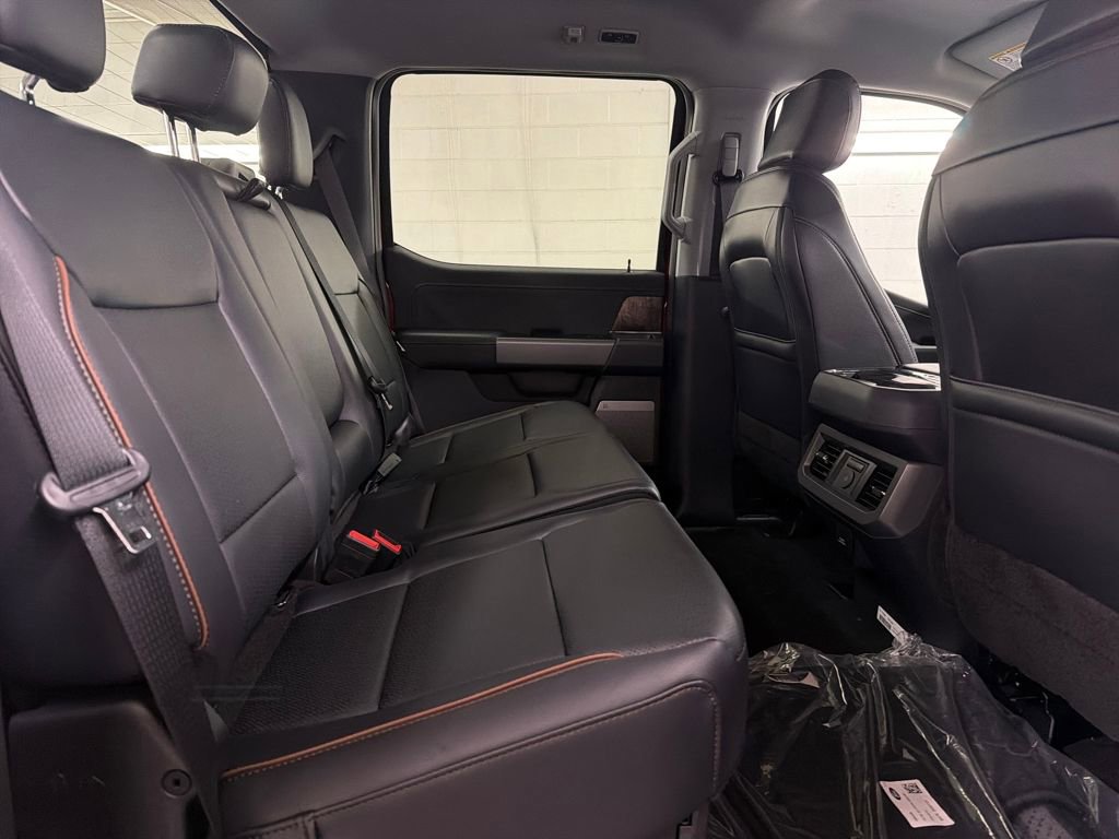 New 2026 Ford F250 Lariat w/ Chrome Package image 28