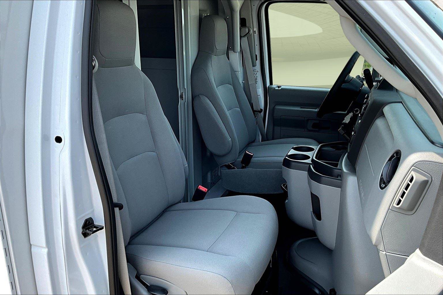 New 2025 Ford E-350 and Econoline 350 Super Duty w/ Power Equipment Group RWD image 10