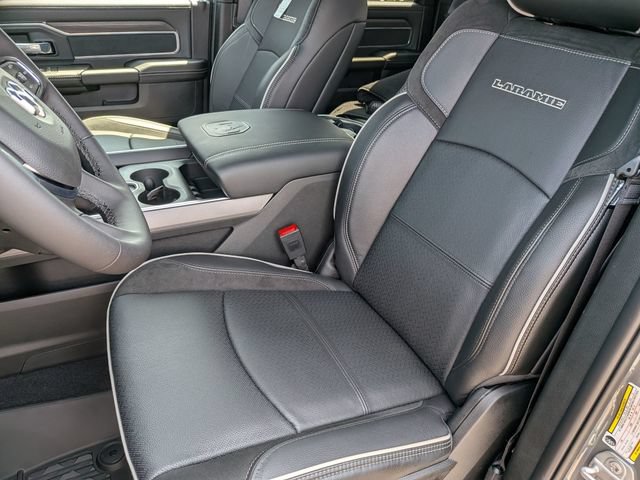 New 2026 RAM 2500 Laramie w/ Night Edition AWD/4WD image 14