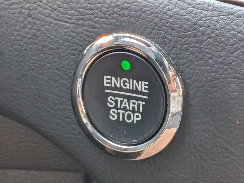 Used 2022 Ford Edge ST-Line image 33