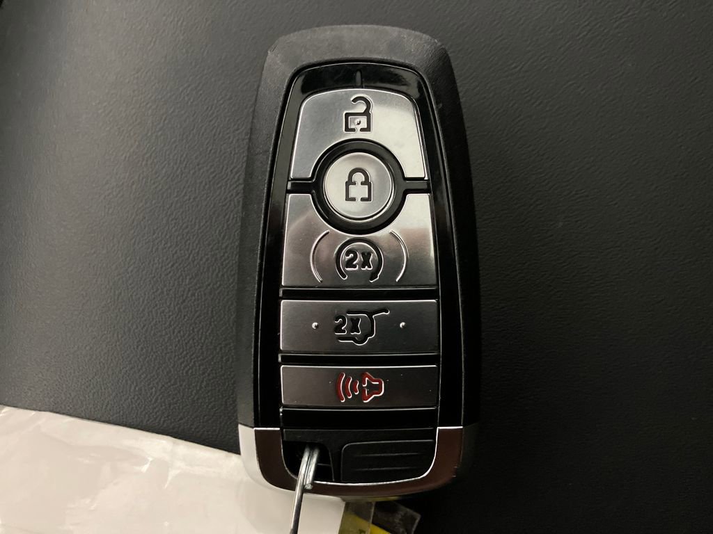 Certified 2023 Ford Expedition Platinum image 34