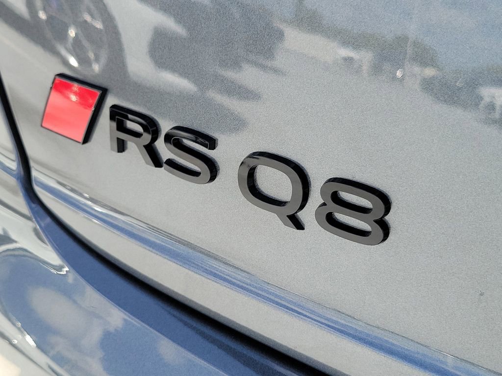 New 2026 Audi RS Q8 performance image 5