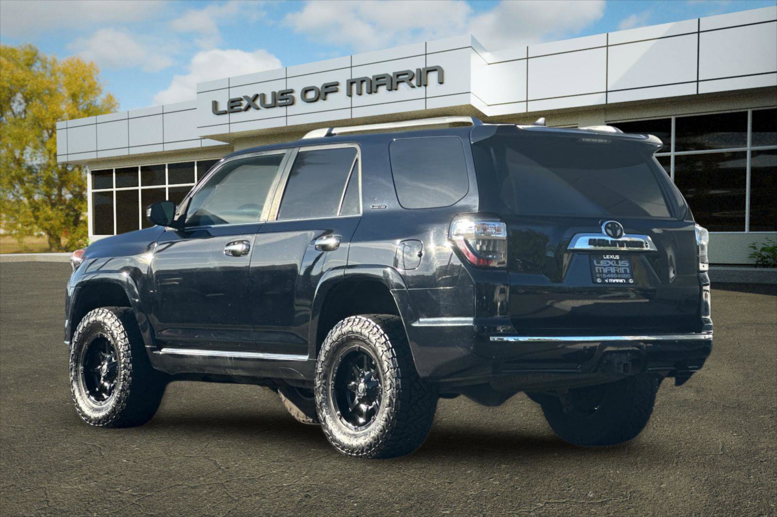 Used 2016 Toyota 4Runner Limited image 3