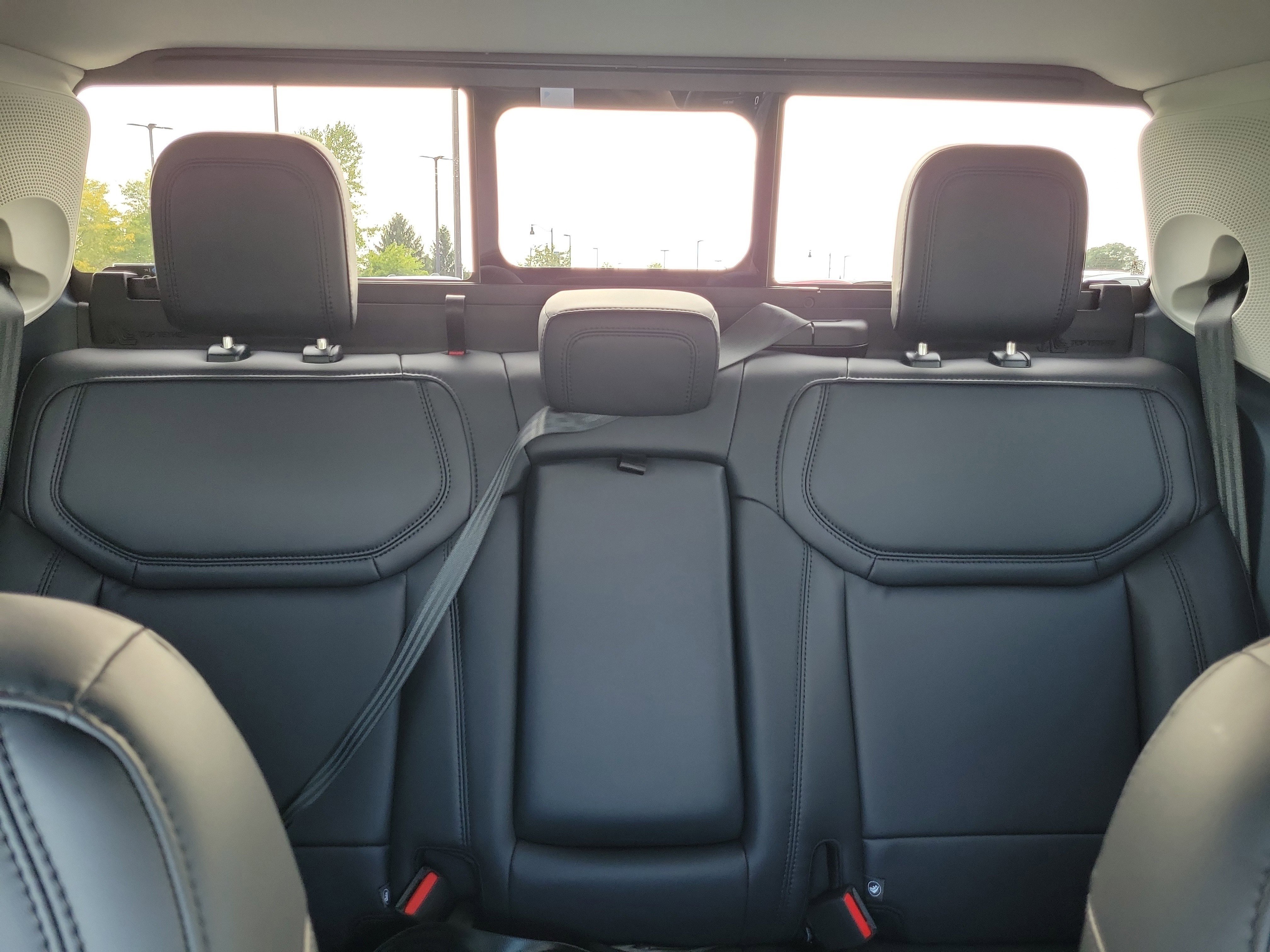 New 2025 Ford Maverick Lariat w/ Black Appearance Package image 32