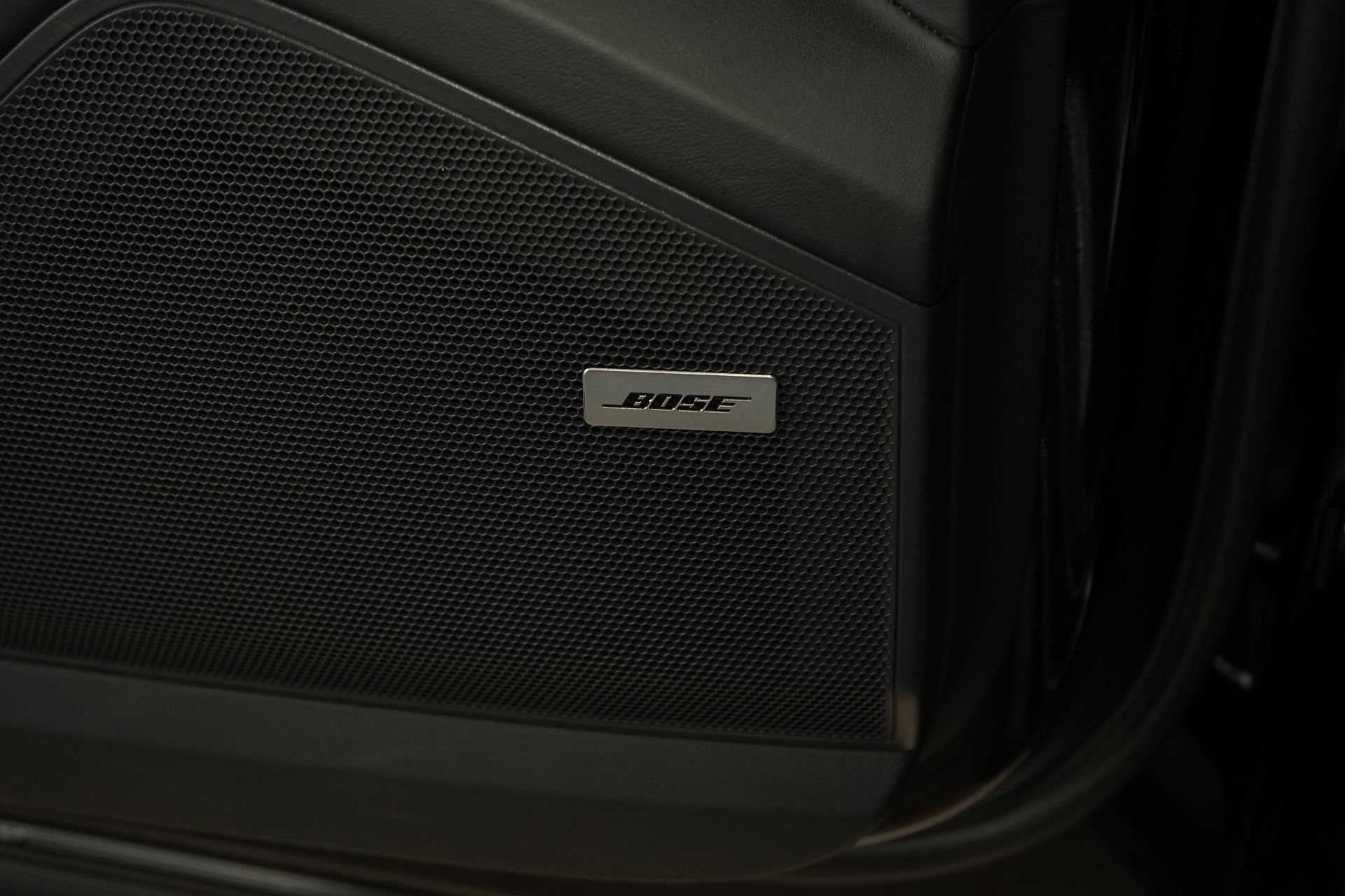 Used 2024 Porsche Cayenne S image 30