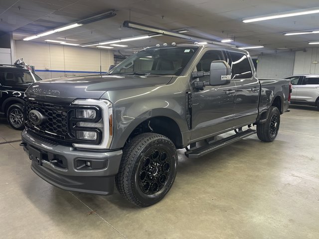 New 2026 Ford F250 XLT w/ XLT Premium Package image 3