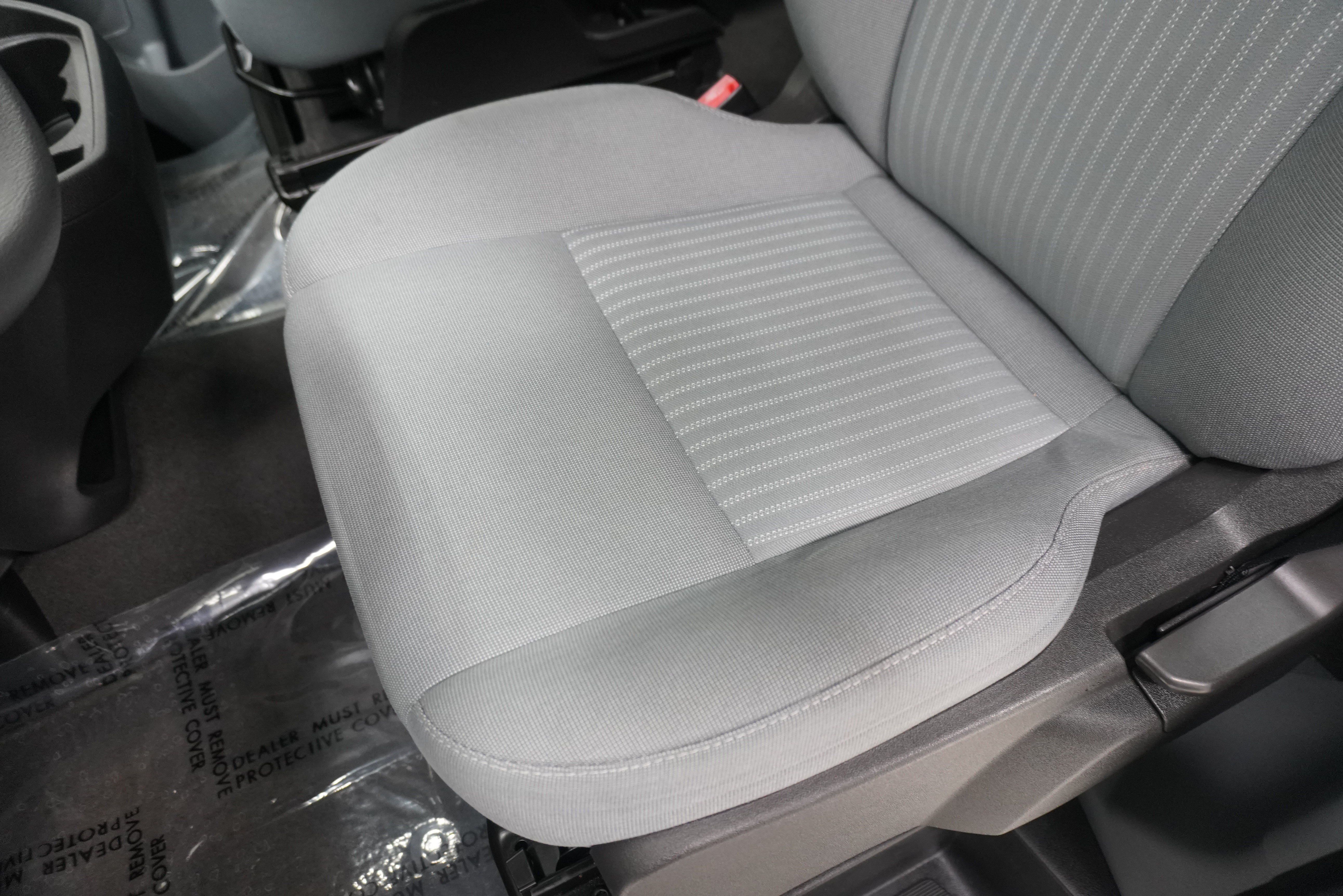 Used 2015 Ford Transit 350 XLT RWD image 10