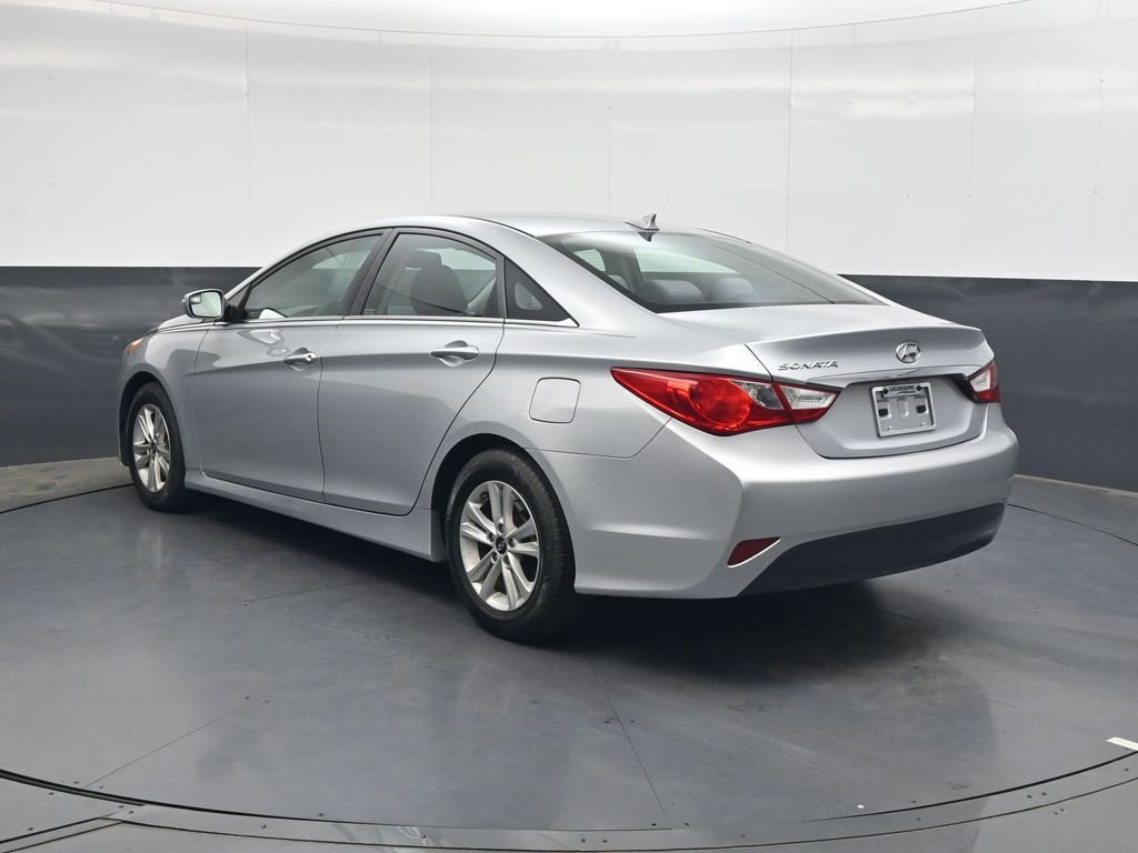 Used 2014 Hyundai Sonata GLS w/ Popular Equipment Group 2 FWD image 6