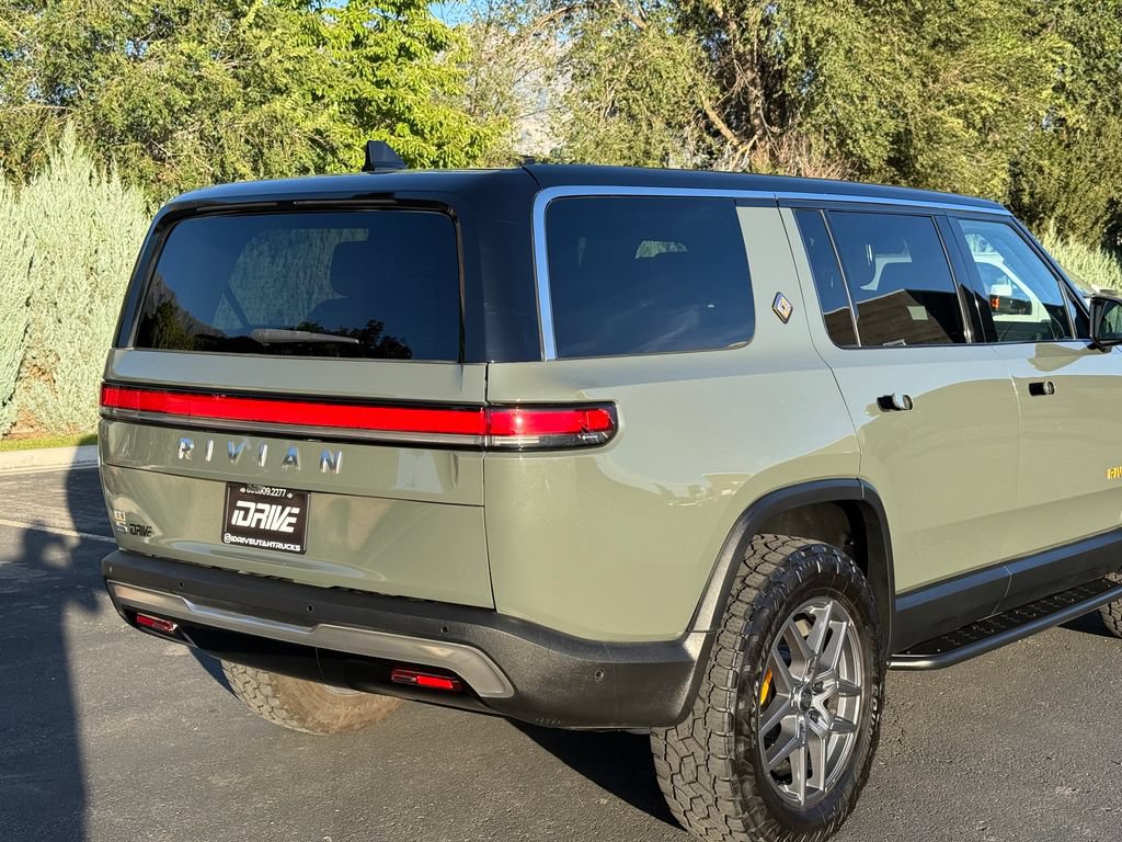 Used 2022 Rivian R1S Launch Edition Quad AWD/4WD image 10