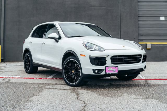 Used 2016 Porsche Cayenne S AWD/4WD image 5
