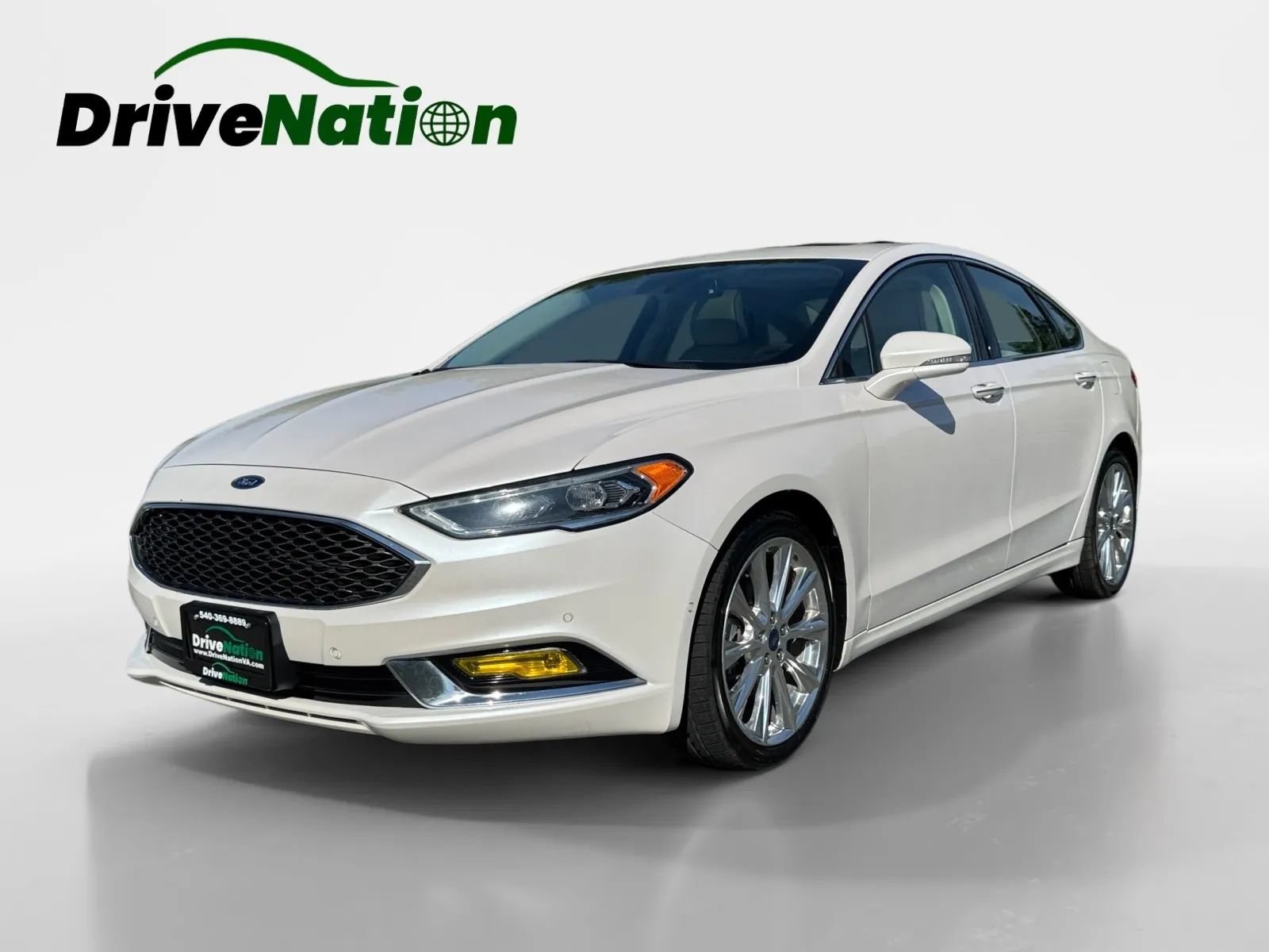 Used 2017 Ford Fusion Platinum FWD image 1