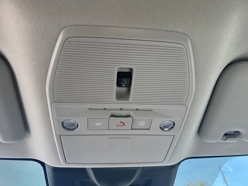 New 2026 Nissan Sentra SL w/ Floor Mat Package FWD image 39