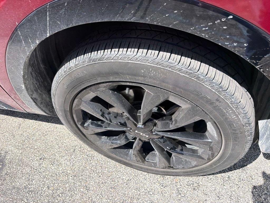 Used 2023 Kia Sorento SX FWD image 9