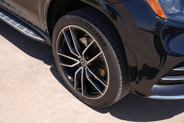 Used 2021 Mercedes-Benz GLS 580 4MATIC image 9