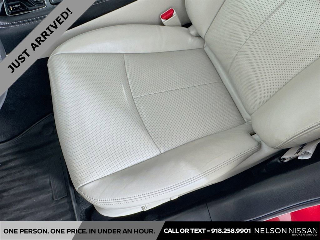 Used 2022 INFINITI Q50 Luxe w/ Cargo Package RWD image 19